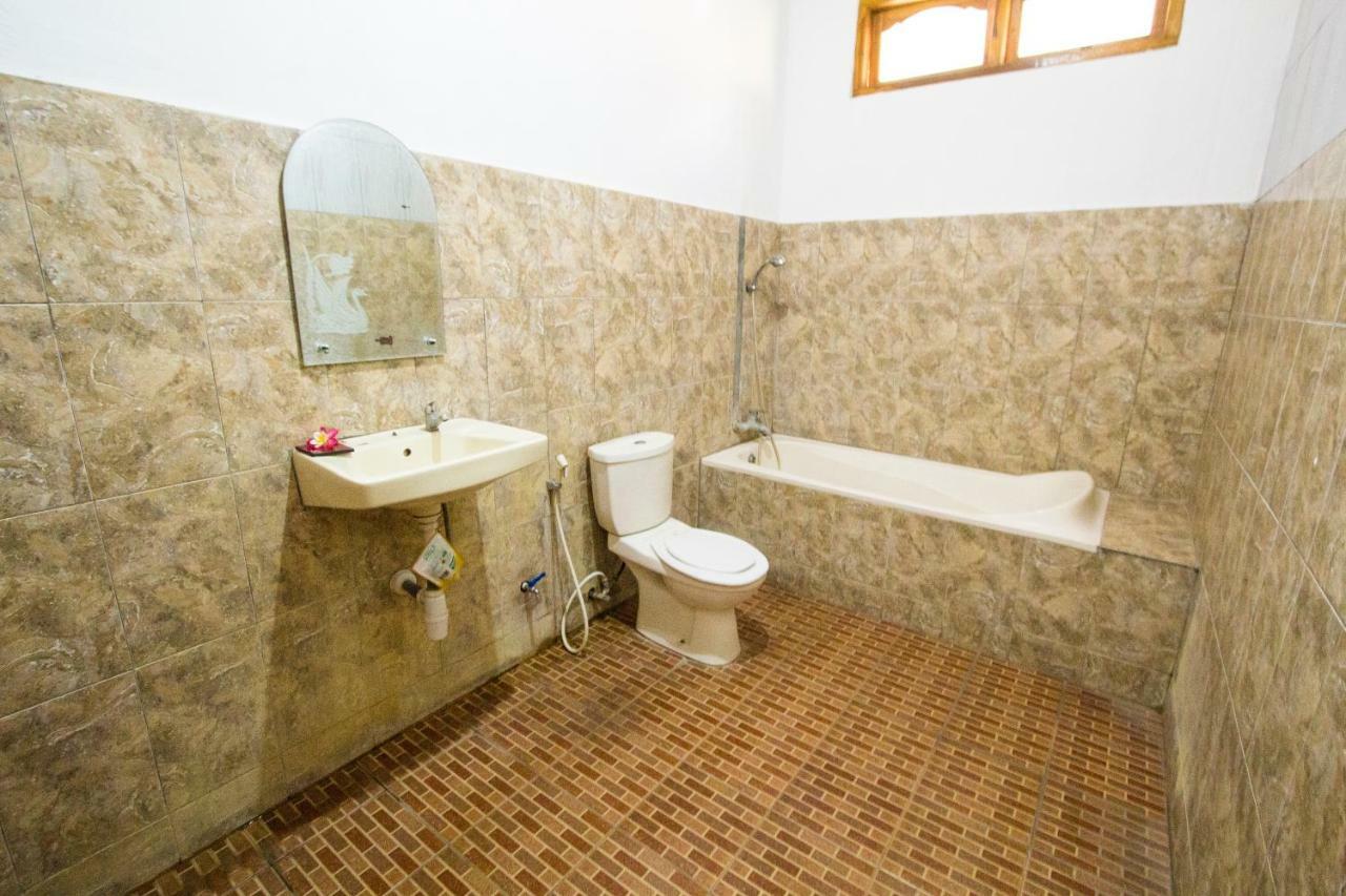 Pondok Wisata Elsa 2 Hotell Lovina Eksteriør bilde